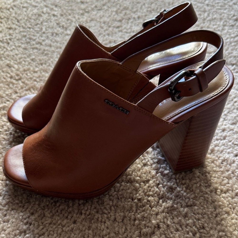 Coach Women's Tan Slingback Block Heels